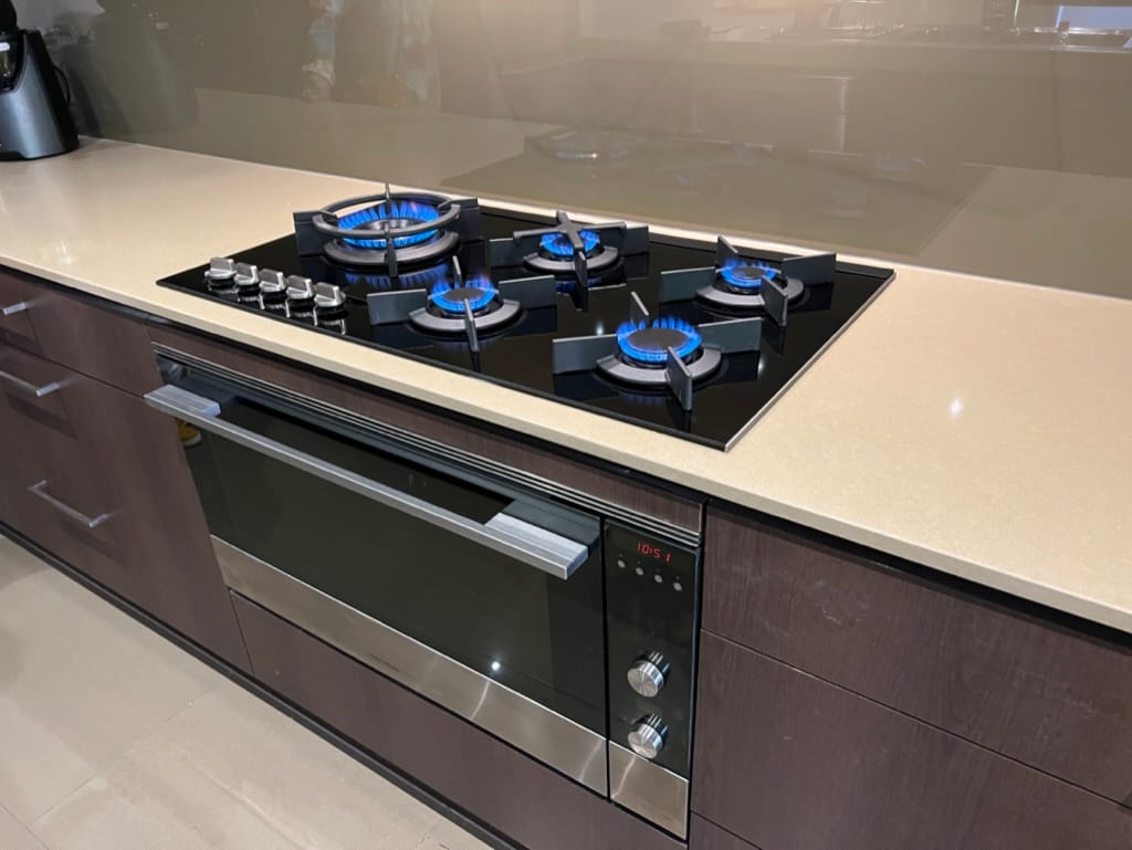 9A068Cc2 7607 4E3B 9967 E04F98A663C2 1 105 C